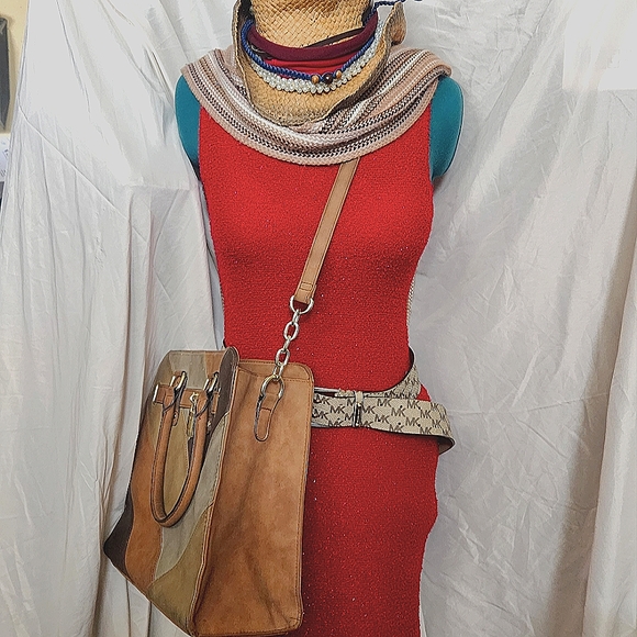 SOLD - Picture 2 of 9